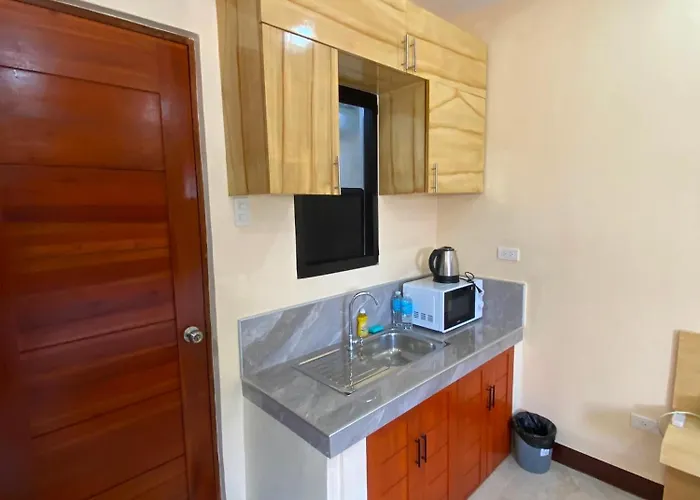 Hostel Kaiwarit House *